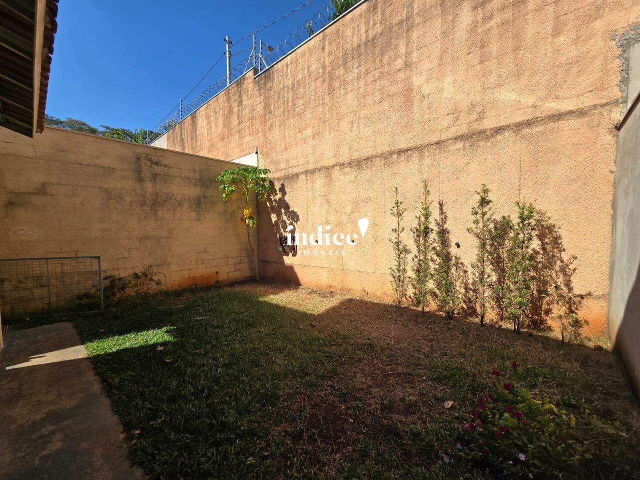 Casas Condomínio para para aluguel no Vila do Golf na cidade de Ribeirão Preto: 