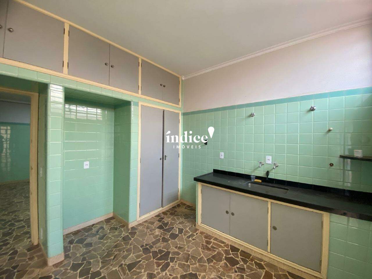 Casa Comercial para para aluguel no Jardim Sumaré na cidade de Ribeirão Preto: 