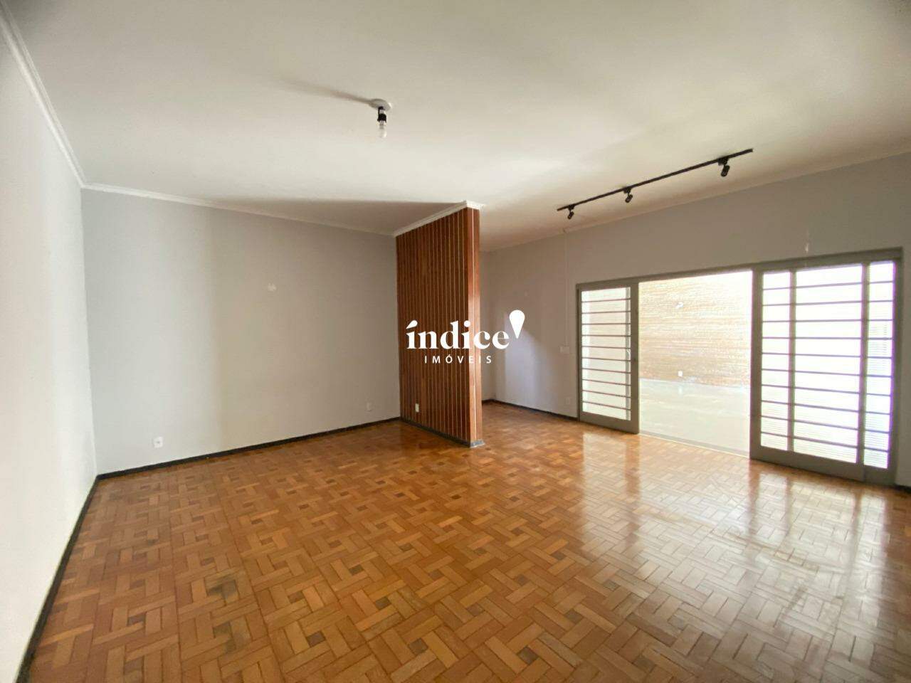 Casa Comercial para para aluguel no Jardim Sumaré na cidade de Ribeirão Preto: 