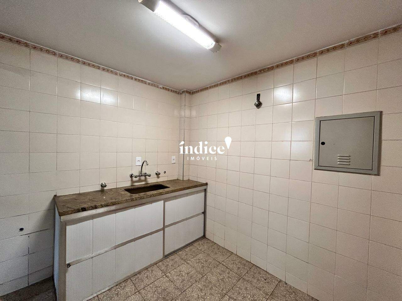 Apartamento para para aluguel no Centro na cidade de Ribeirão Preto: 