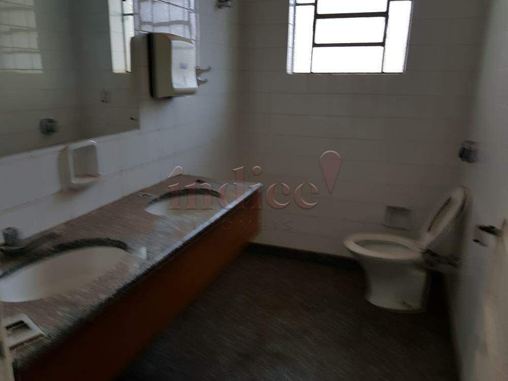Salão Comercial para para aluguel no Centro na cidade de Ribeirão Preto: 