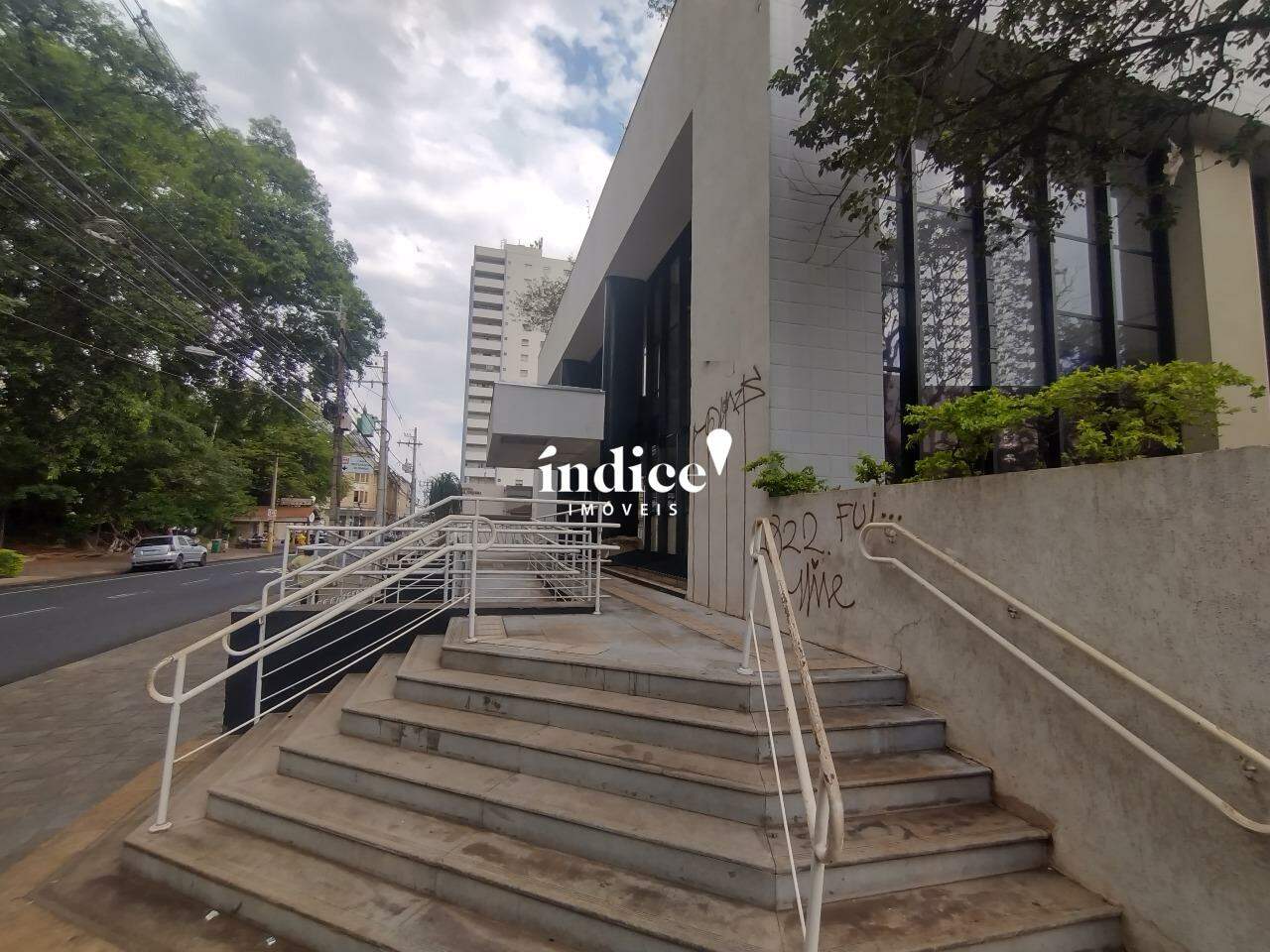 Salão Comercial para à venda no Centro na cidade de Ribeirão Preto: 