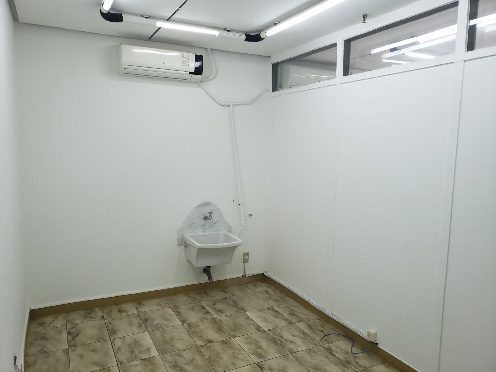 Sala Comercial para para aluguel no Centro na cidade de Ribeirão Preto: 