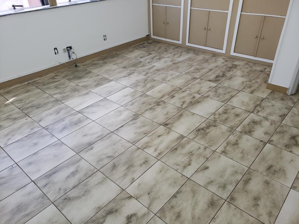 Sala Comercial para para aluguel no Centro na cidade de Ribeirão Preto: 