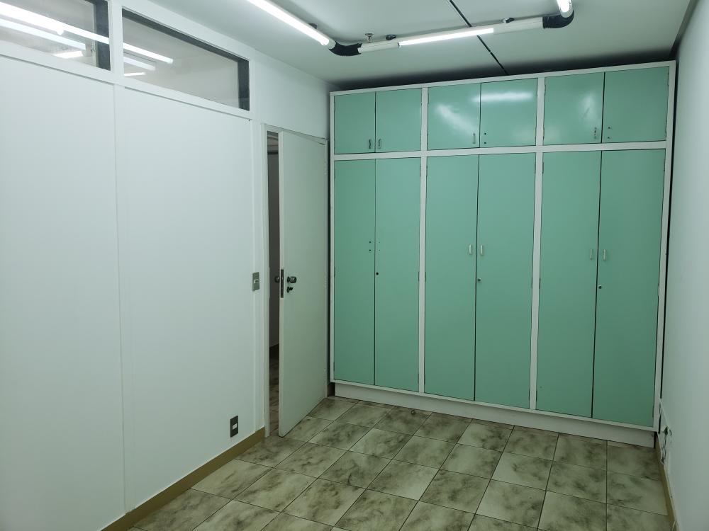 Sala Comercial para para aluguel no Centro na cidade de Ribeirão Preto: 