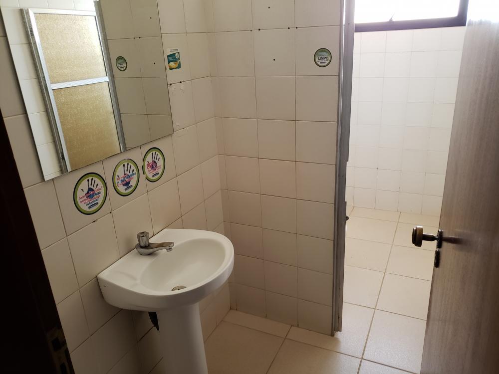 Sala Comercial para para aluguel no Centro na cidade de Ribeirão Preto: 