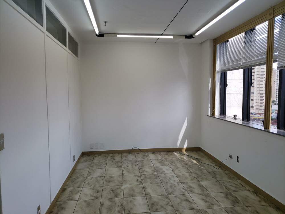 Sala Comercial para à venda no Centro na cidade de Ribeirão Preto: 
