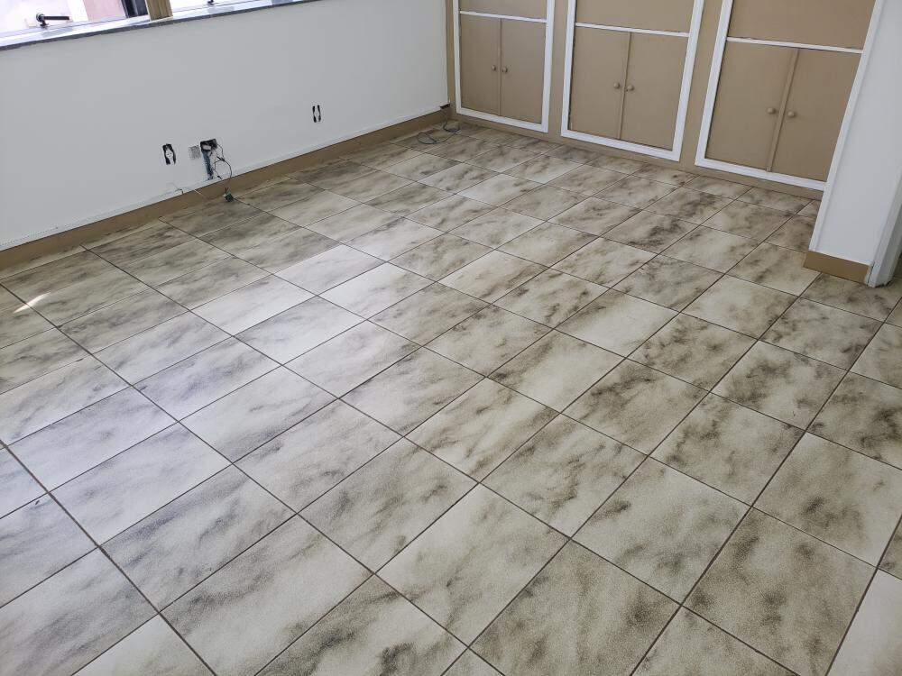 Sala Comercial para à venda no Centro na cidade de Ribeirão Preto: 