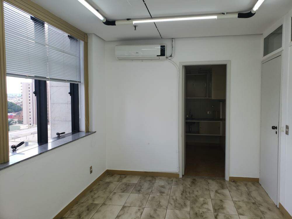 Sala Comercial para à venda no Centro na cidade de Ribeirão Preto: 