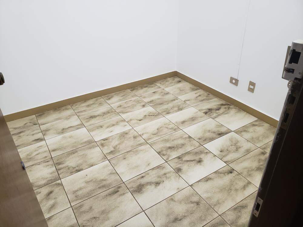 Sala Comercial para à venda no Centro na cidade de Ribeirão Preto: 