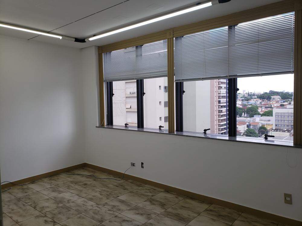 Sala Comercial para à venda no Centro na cidade de Ribeirão Preto: 