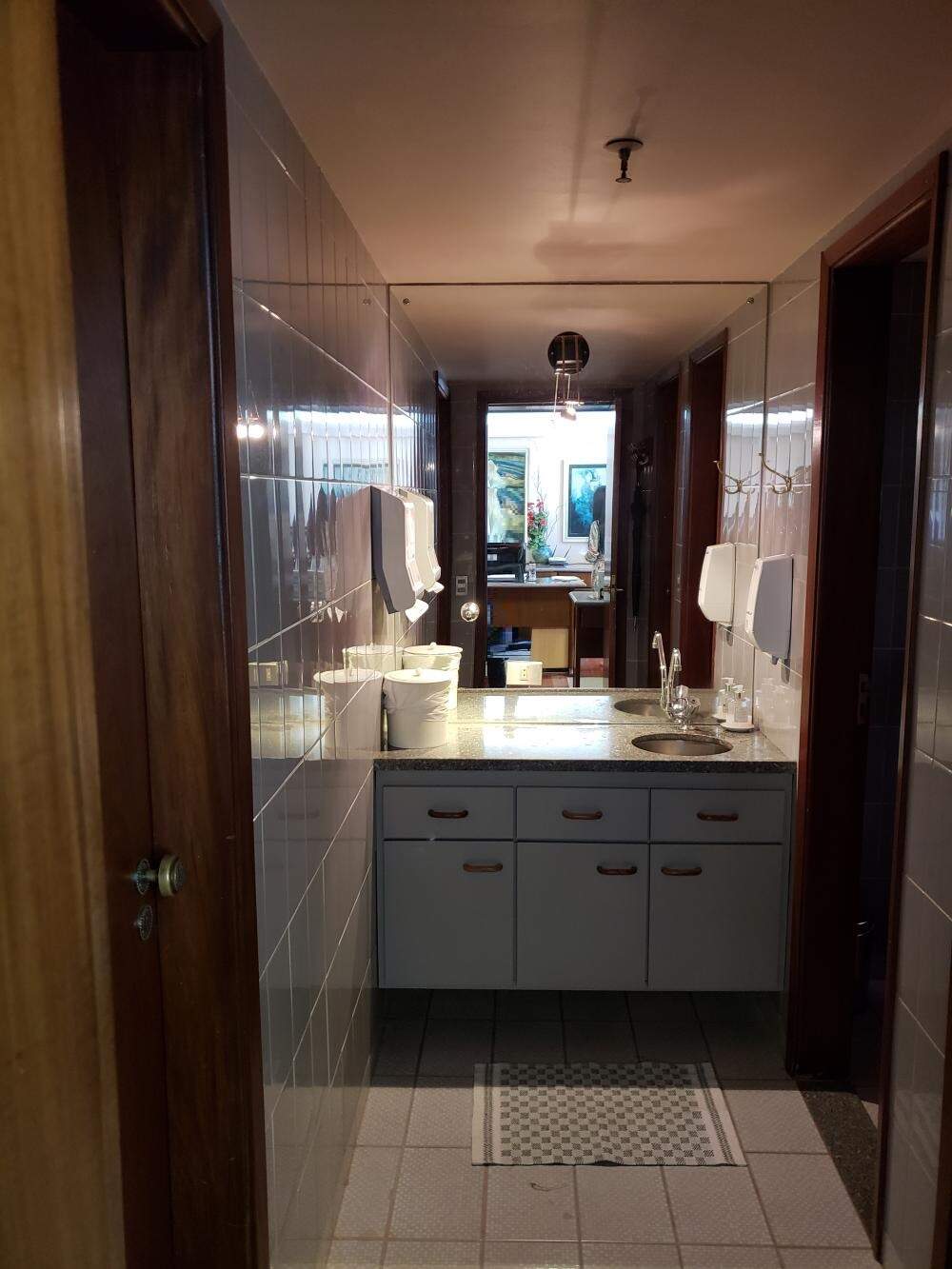 Sala Comercial para à venda no Centro na cidade de Ribeirão Preto: 
