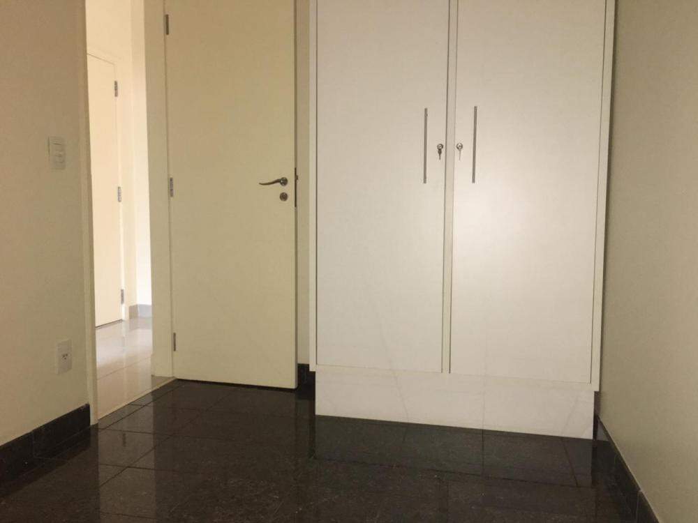 Apartamento para à venda no Centro na cidade de Ribeirão Preto: 