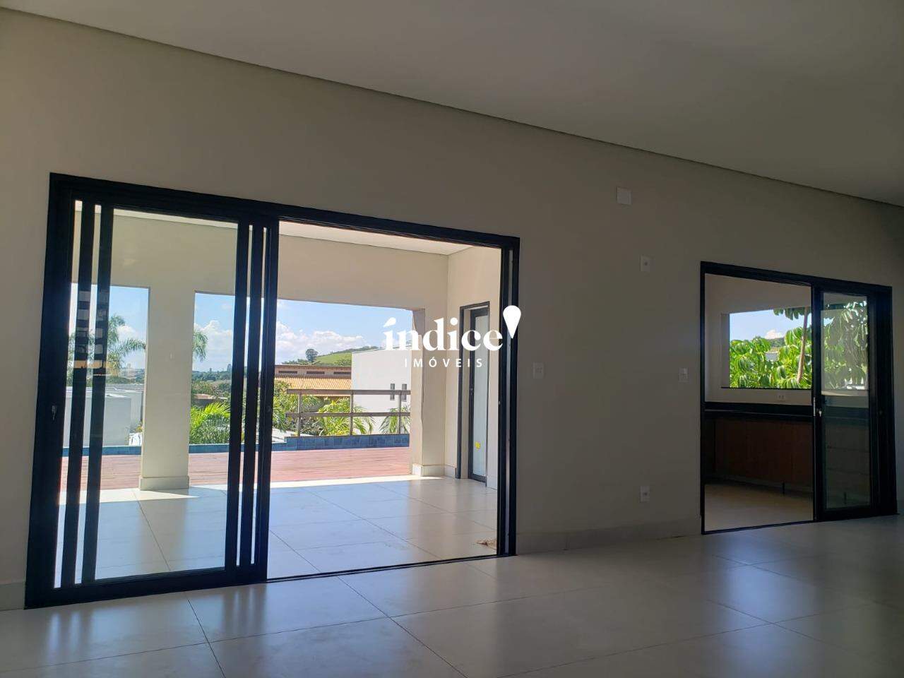 Casas Condomínio para à venda no Alphaville na cidade de Ribeirão Preto: 