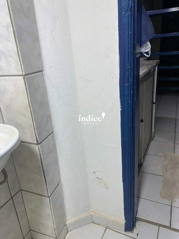 Salão Comercial para para aluguel no Centro na cidade de Ribeirão Preto: 