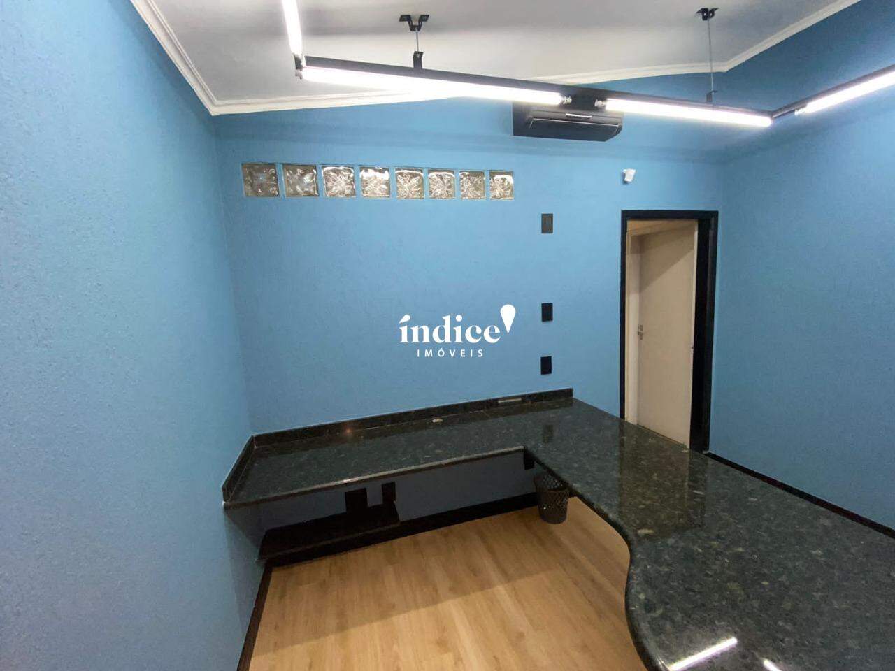 Salão Comercial para para aluguel no Jardim Paulista na cidade de Ribeirão Preto: 