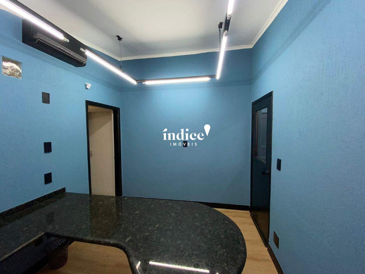 Salão Comercial para para aluguel no Jardim Paulista na cidade de Ribeirão Preto: 