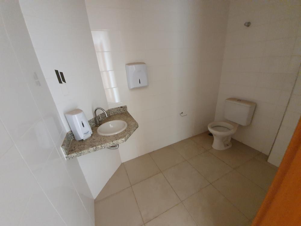 Sala Comercial para para aluguel no Jardim Botânico na cidade de Ribeirão Preto: 