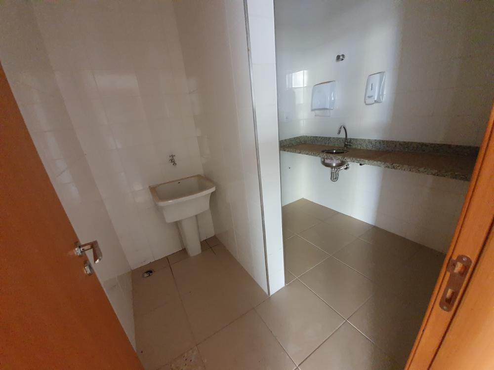 Sala Comercial para à venda no Jardim Botânico na cidade de Ribeirão Preto: 