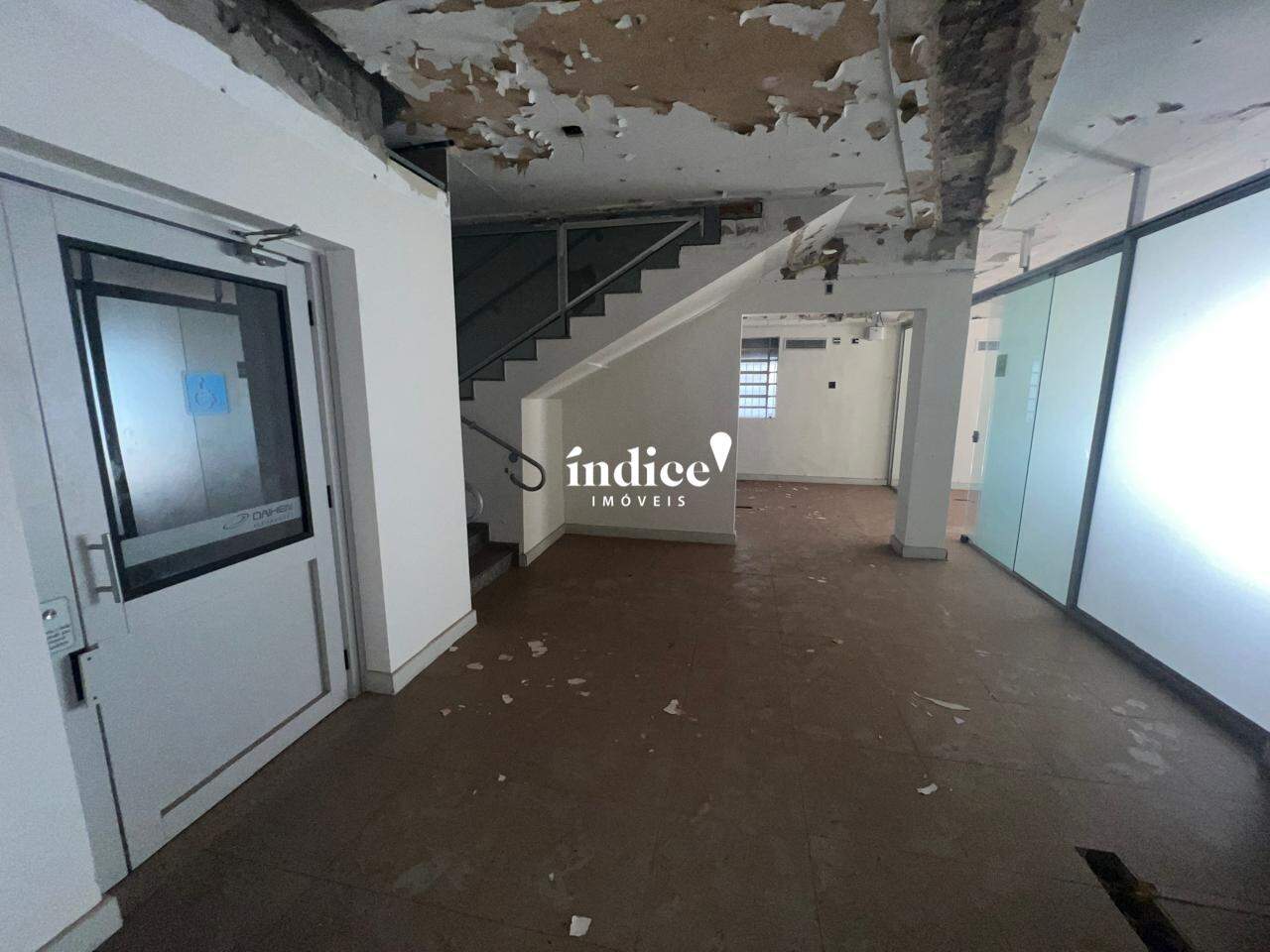 Salão Comercial para para aluguel no Jardim Sumaré na cidade de Ribeirão Preto: 