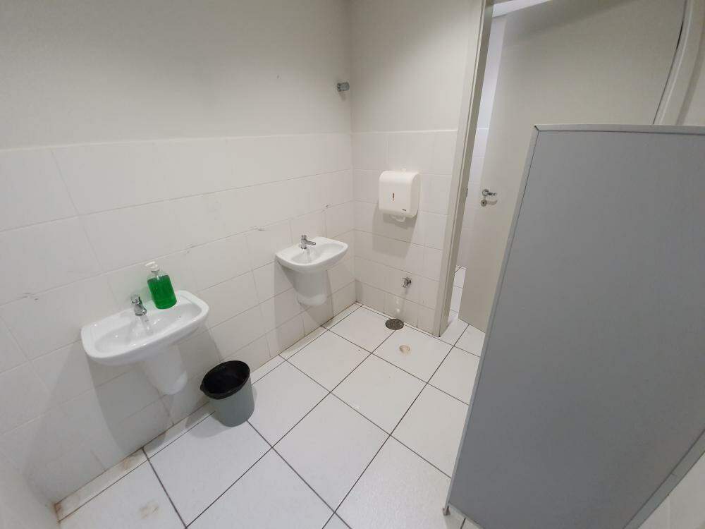 Salão Comercial para para aluguel no Jardim Sumaré na cidade de Ribeirão Preto: 