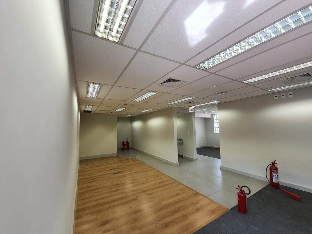 Salão Comercial para para aluguel no Jardim Sumaré na cidade de Ribeirão Preto: 