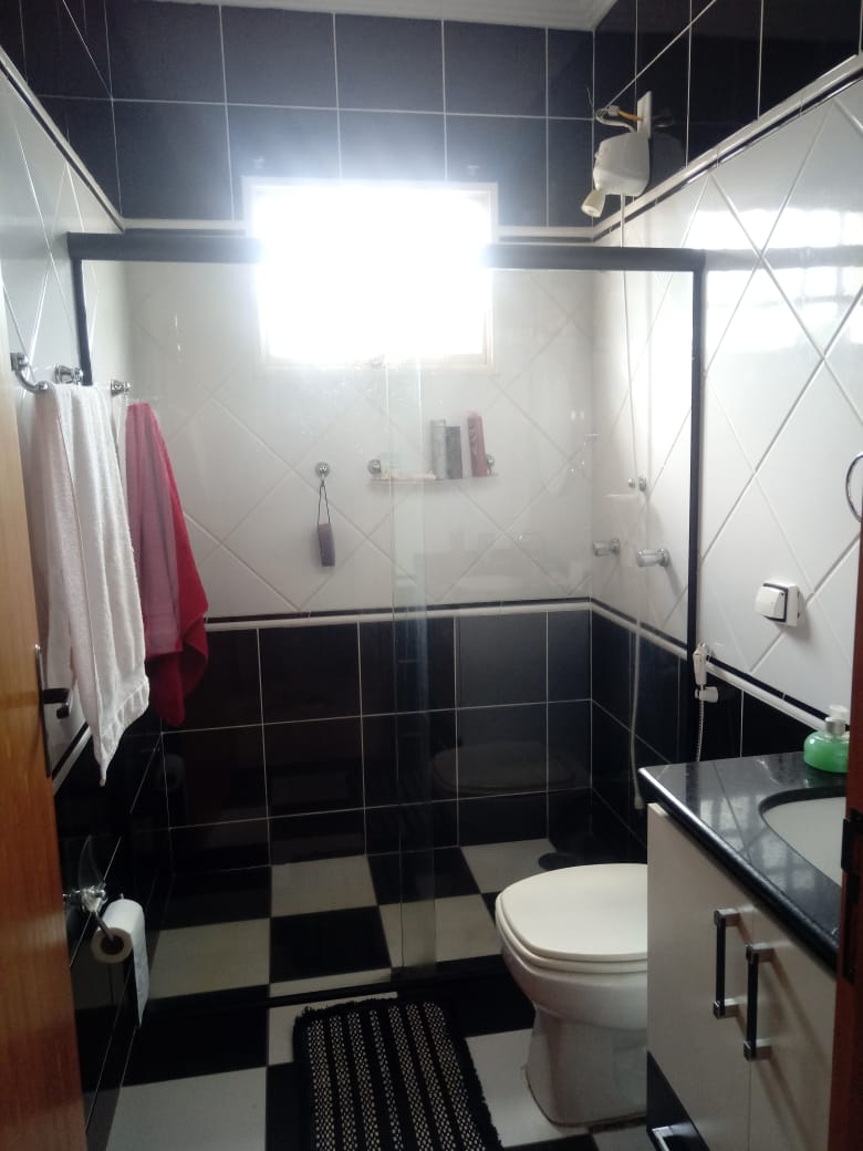 Casas para à venda no Recreio Anhangüera na cidade de Ribeirão Preto: 