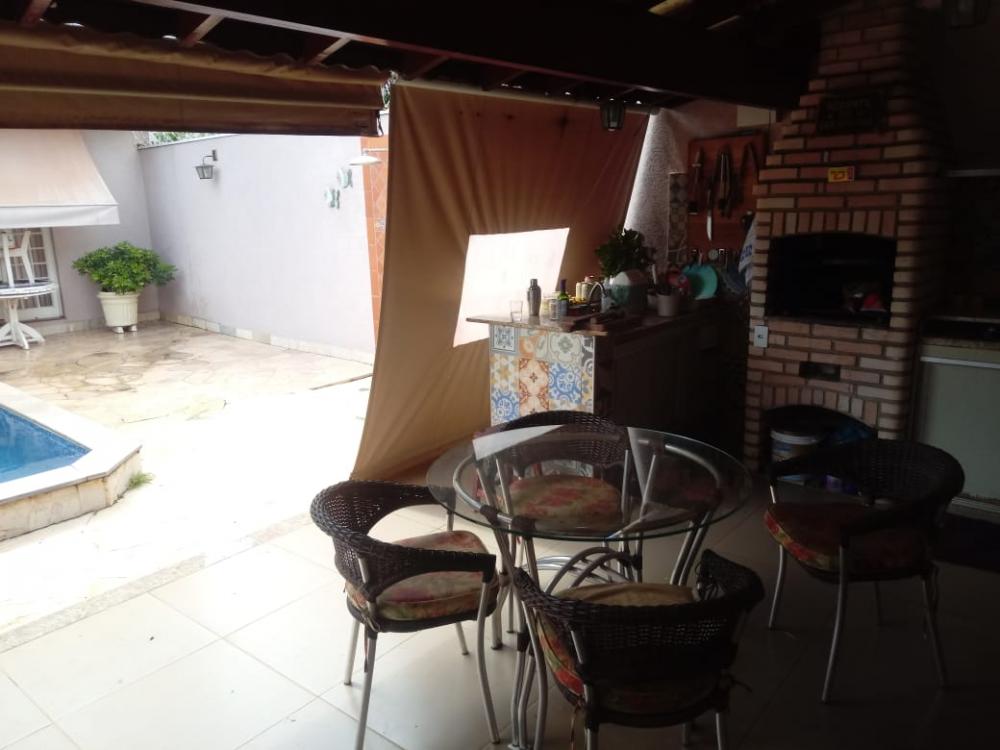 Casas para à venda no Recreio Anhangüera na cidade de Ribeirão Preto: 