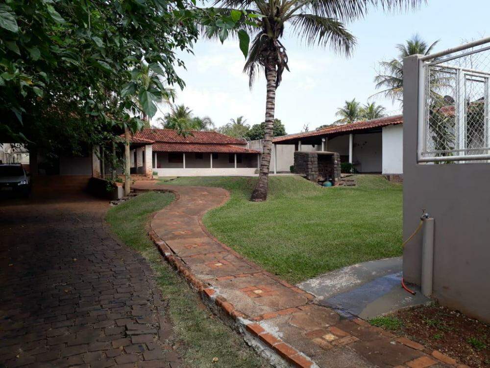 Chácaras para à venda no Portal dos Ipês na cidade de Ribeirão Preto: 