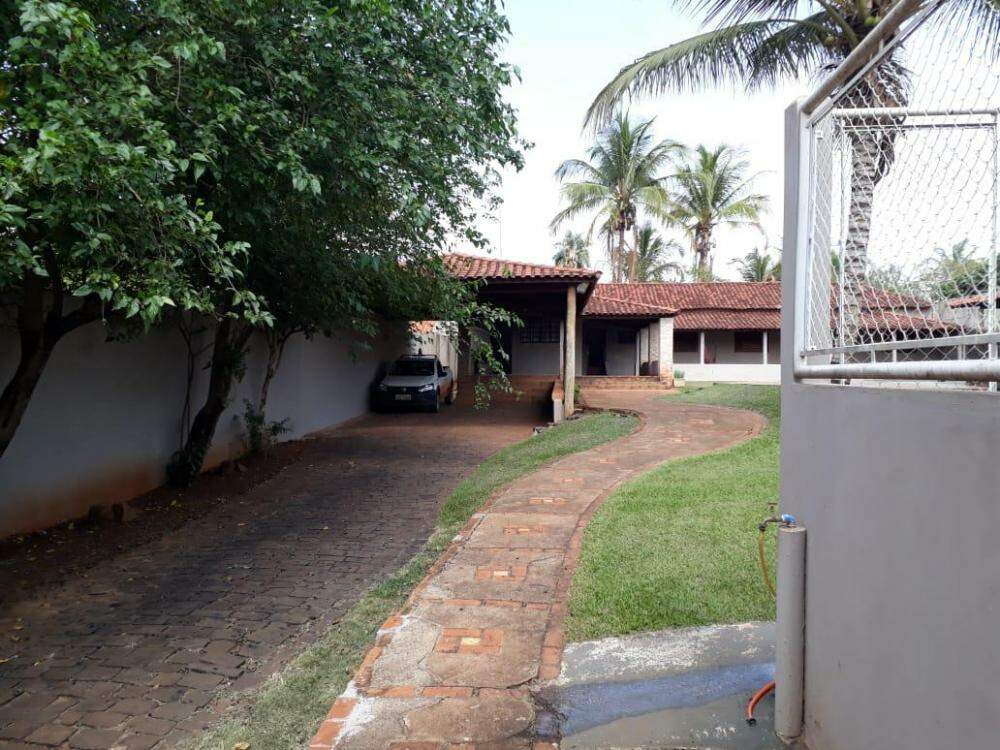 Chácaras para à venda no Portal dos Ipês na cidade de Ribeirão Preto: 
