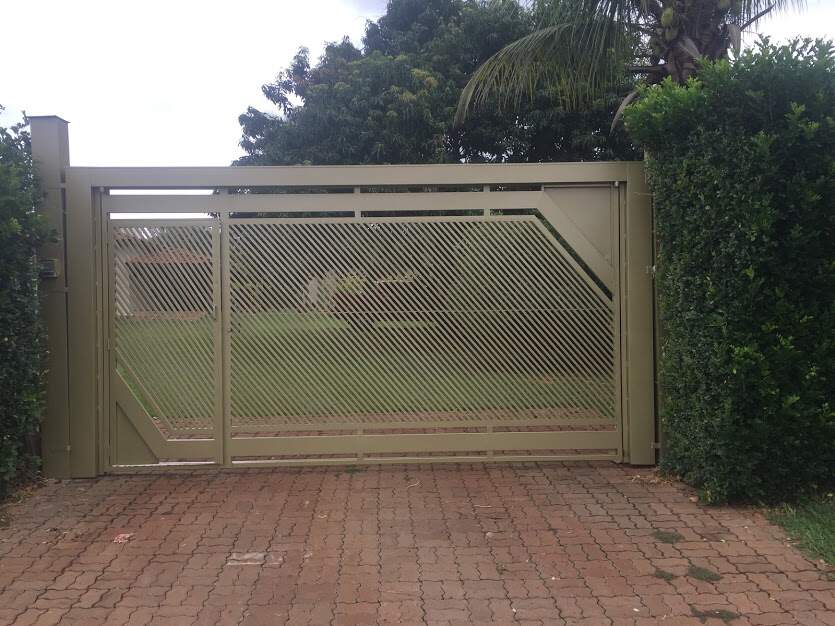 Casas Condomínio para à venda no Zona Rural na cidade de Jardinópolis: 