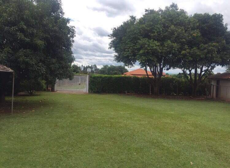 Casas Condomínio para à venda no Zona Rural na cidade de Jardinópolis: 