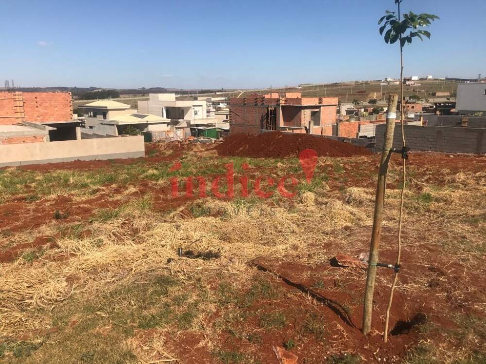 Terrenos Condomínio para à venda no Vila do Golf na cidade de Ribeirão Preto: 