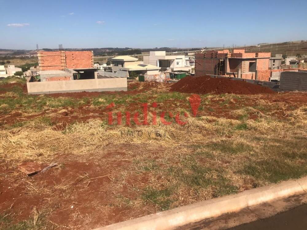 Terrenos Condomínio para à venda no Vila do Golf na cidade de Ribeirão Preto: 
