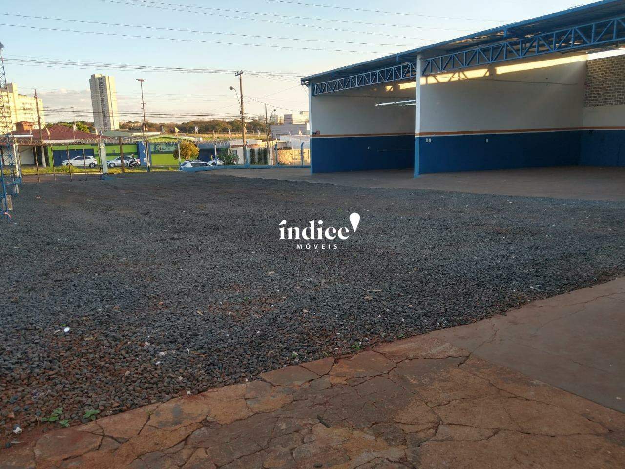 Salão Comercial para para aluguel no Jardim Palma Travassos na cidade de Ribeirão Preto: 