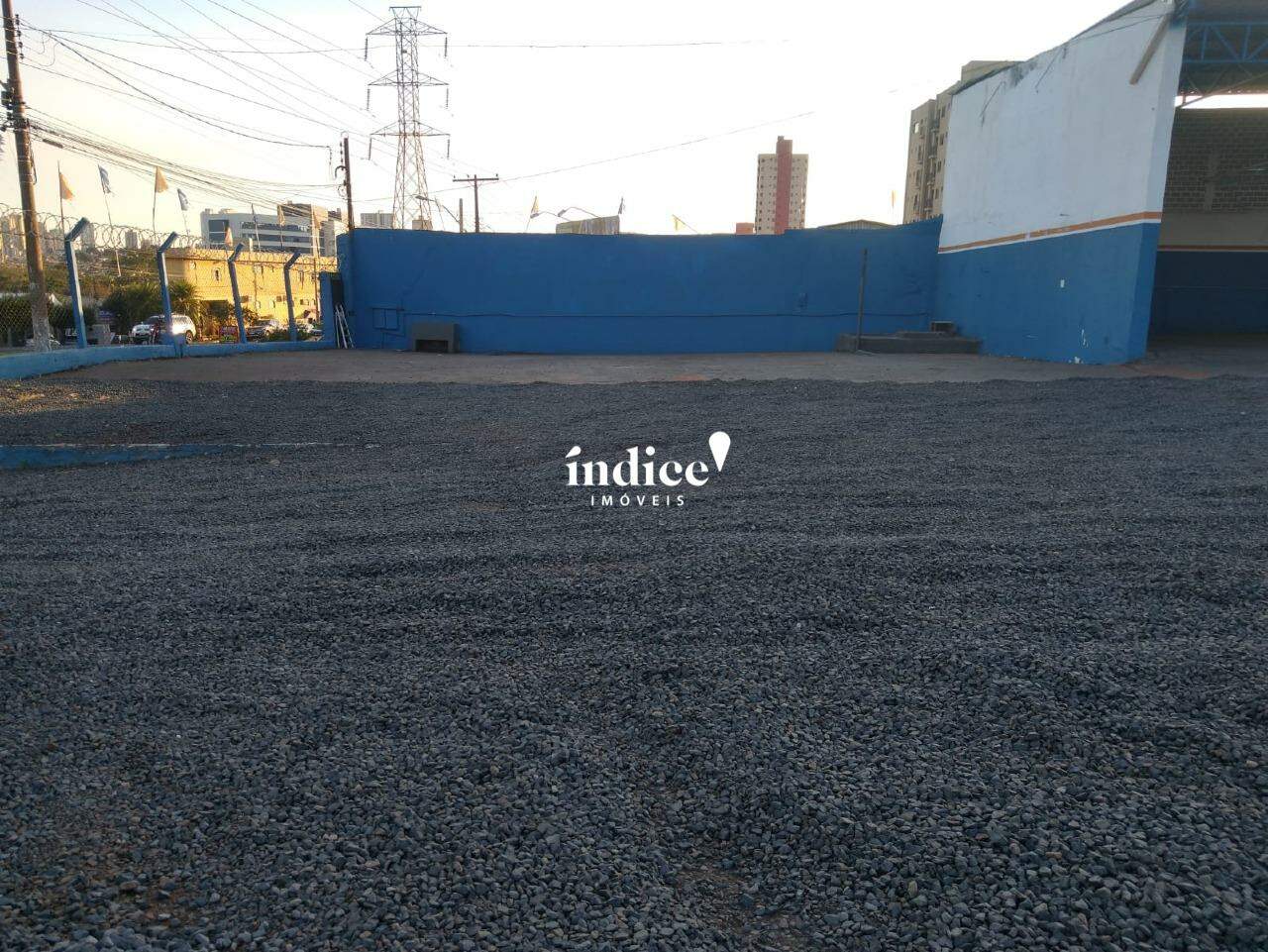 Salão Comercial para para aluguel no Jardim Palma Travassos na cidade de Ribeirão Preto: 