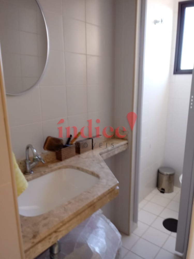 Coberturas para à venda no Centro na cidade de Ribeirão Preto: 