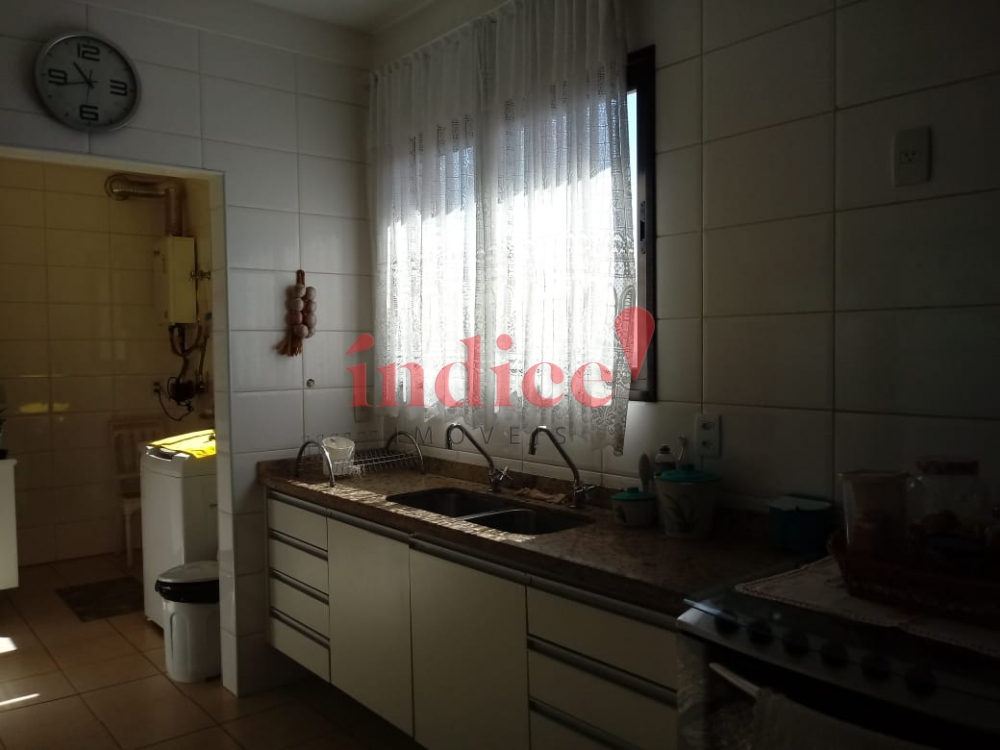 Coberturas para à venda no Centro na cidade de Ribeirão Preto: 