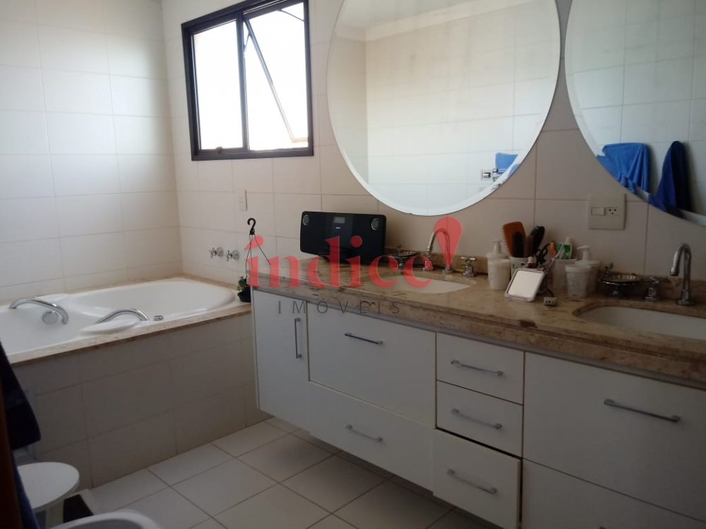 Coberturas para à venda no Centro na cidade de Ribeirão Preto: 