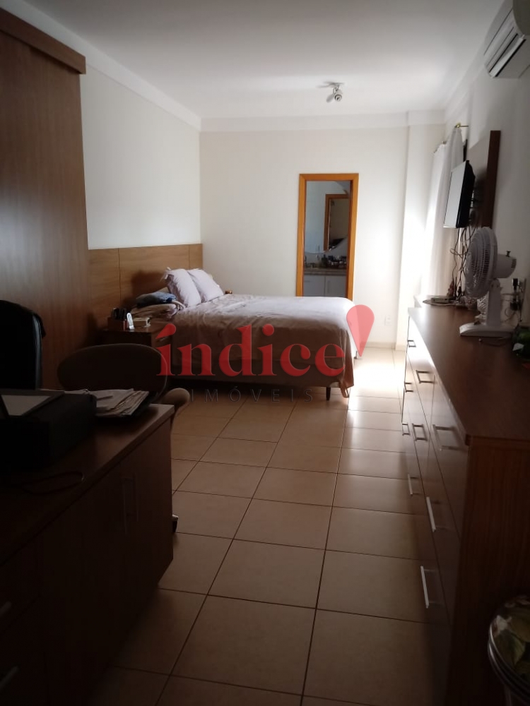 Coberturas para à venda no Centro na cidade de Ribeirão Preto: 