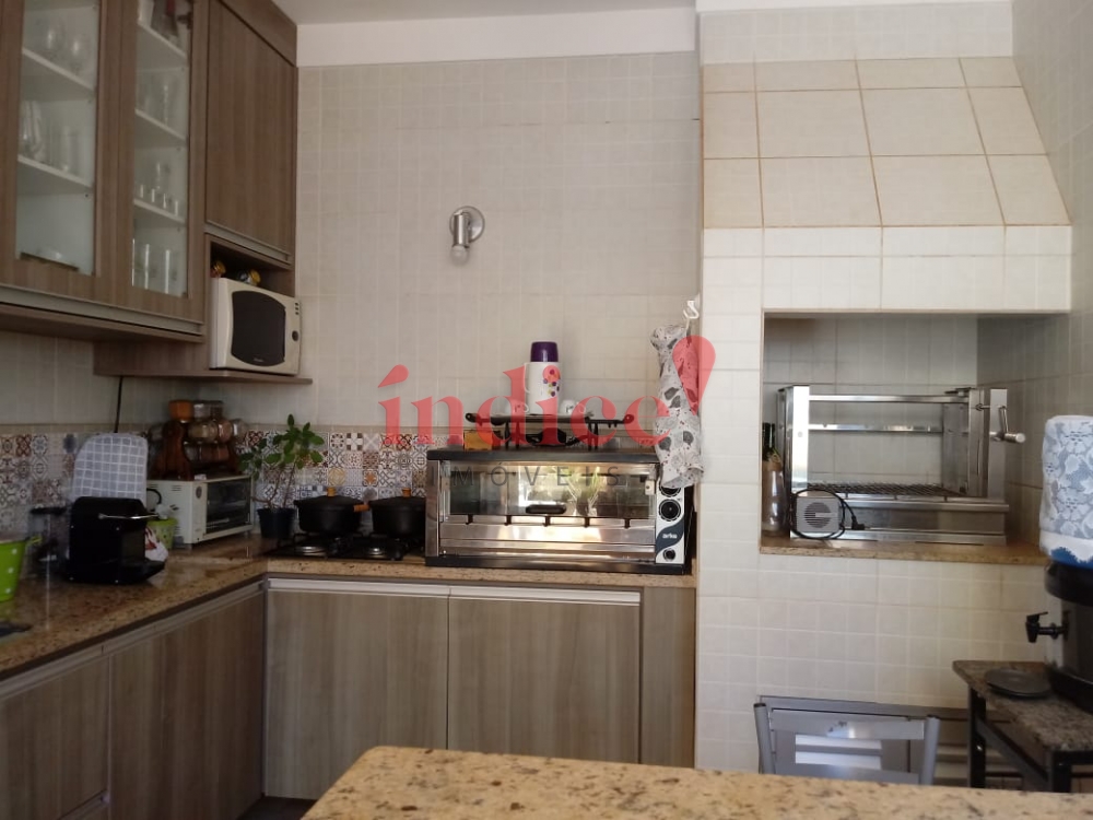 Coberturas para à venda no Centro na cidade de Ribeirão Preto: 