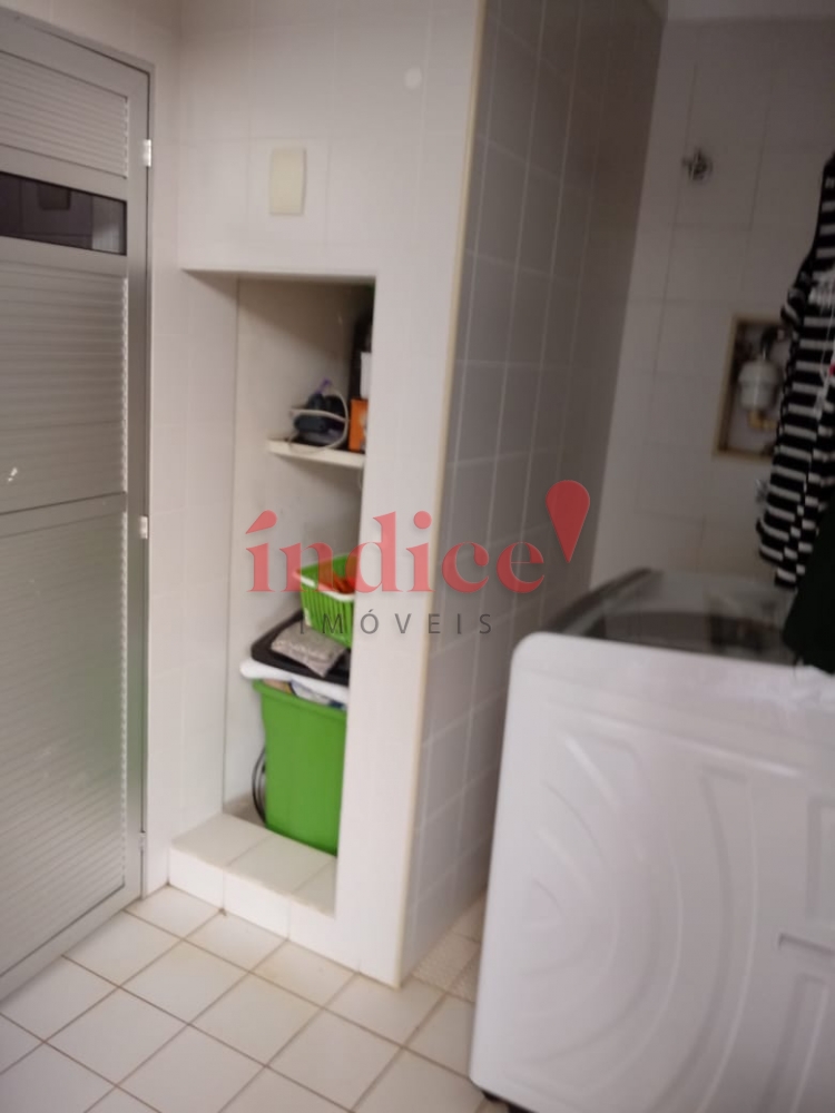 Coberturas para à venda no Centro na cidade de Ribeirão Preto: 