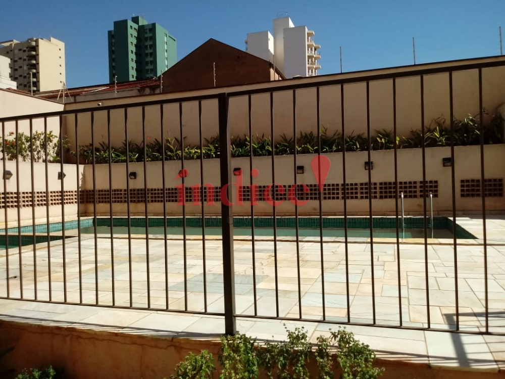 Coberturas para à venda no Centro na cidade de Ribeirão Preto: 