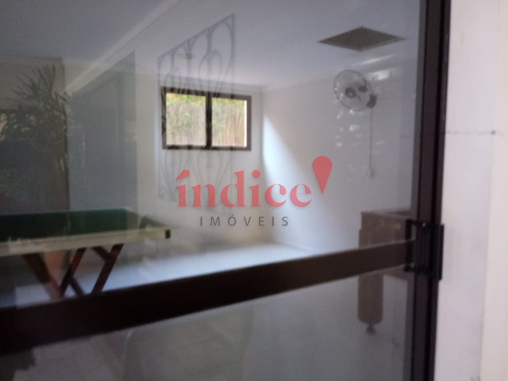 Coberturas para à venda no Centro na cidade de Ribeirão Preto: 