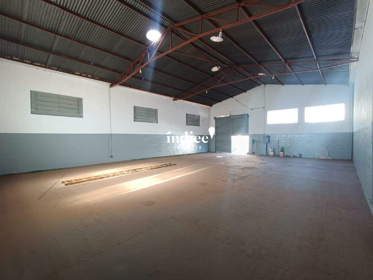 Salão Comercial para para aluguel no Campos Elíseos na cidade de Ribeirão Preto: 