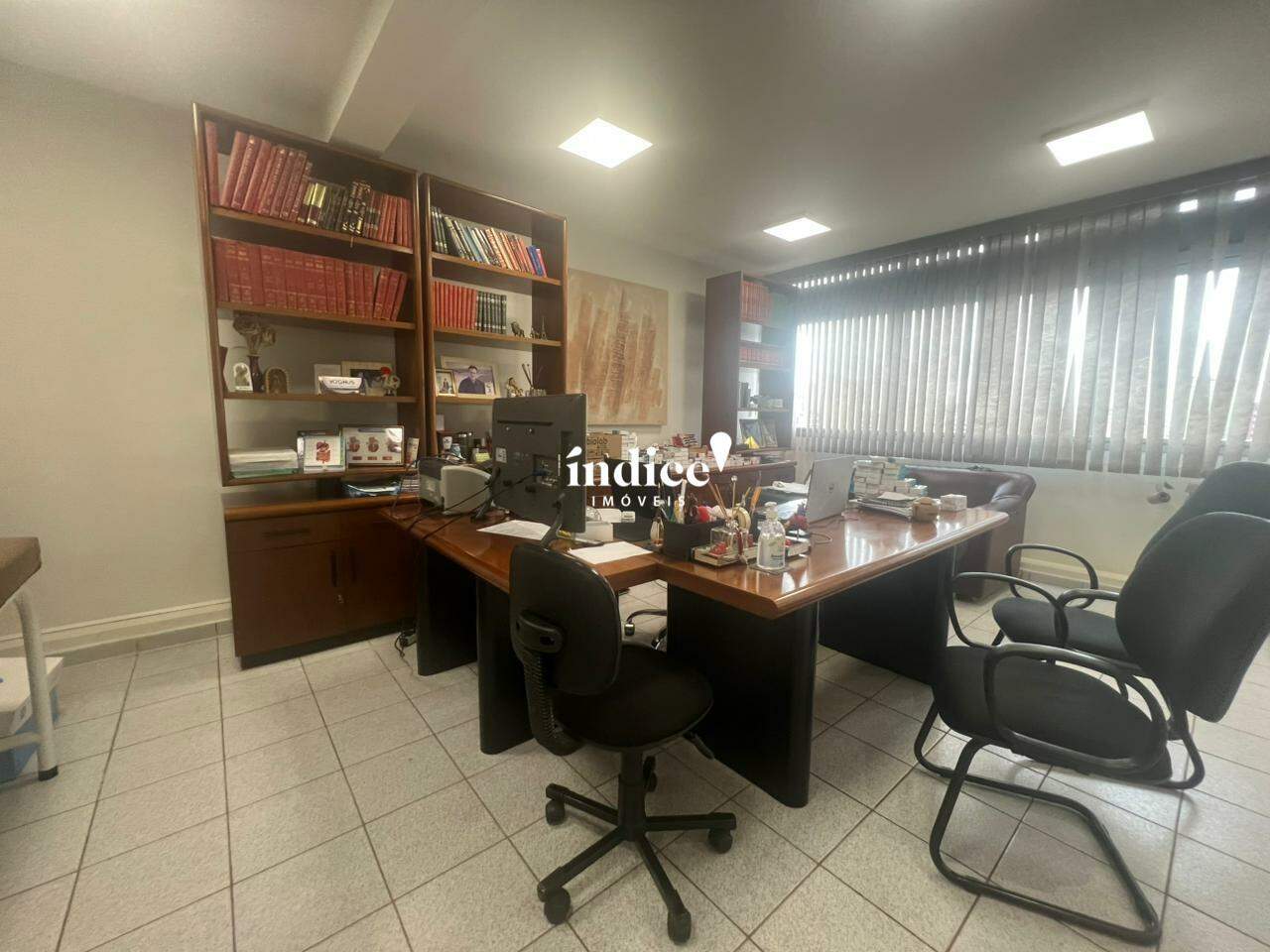 Sala Comercial para à venda no Centro na cidade de Ribeirão Preto: 