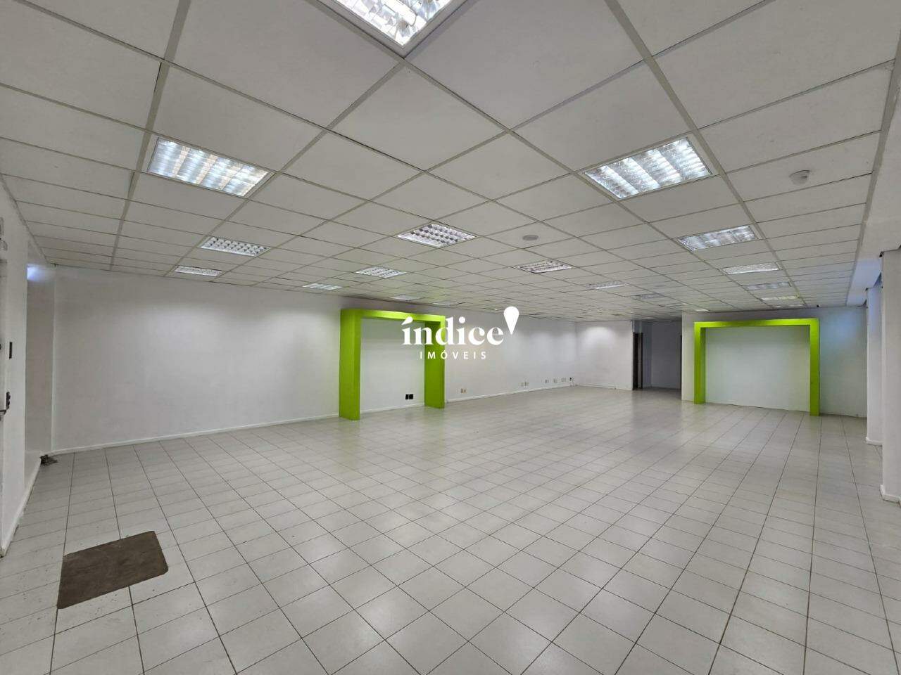 Salão Comercial para para aluguel no Jardim Paulistano na cidade de Ribeirão Preto: 