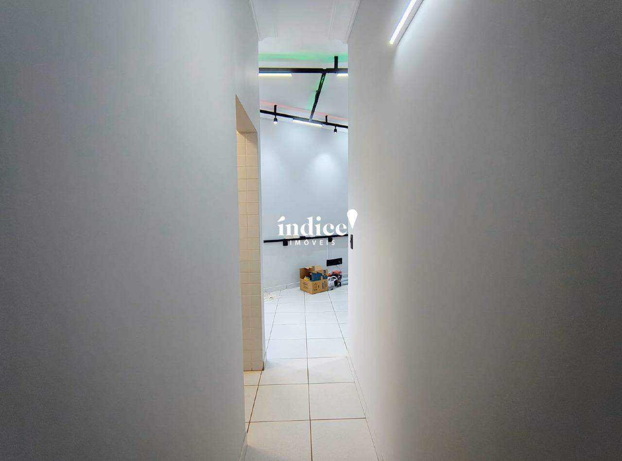 Sala Comercial para à venda no Jardim Califórnia na cidade de Ribeirão Preto: corredo na sala