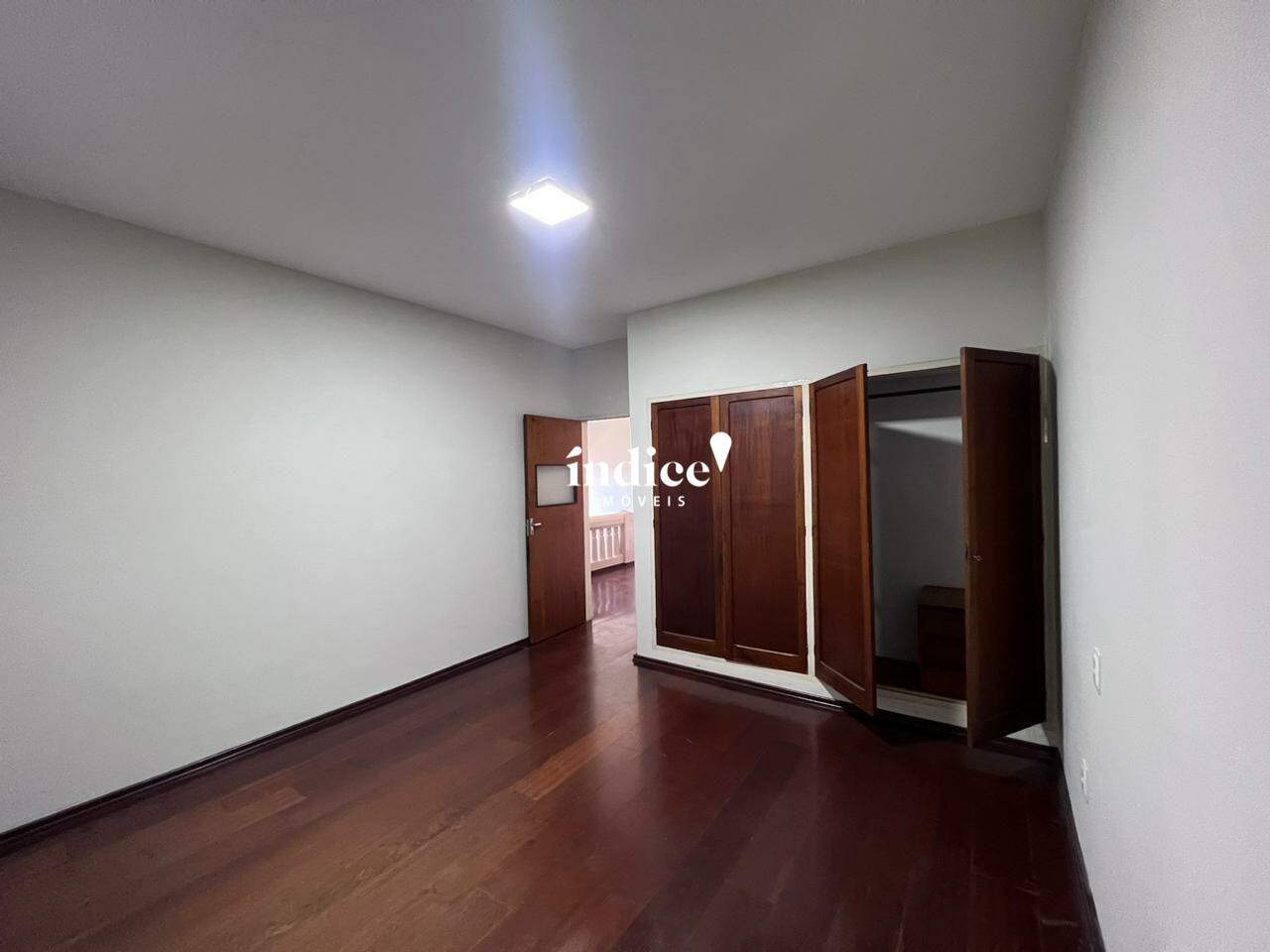 Casa Comercial para para aluguel no Jardim América na cidade de Ribeirão Preto: 
