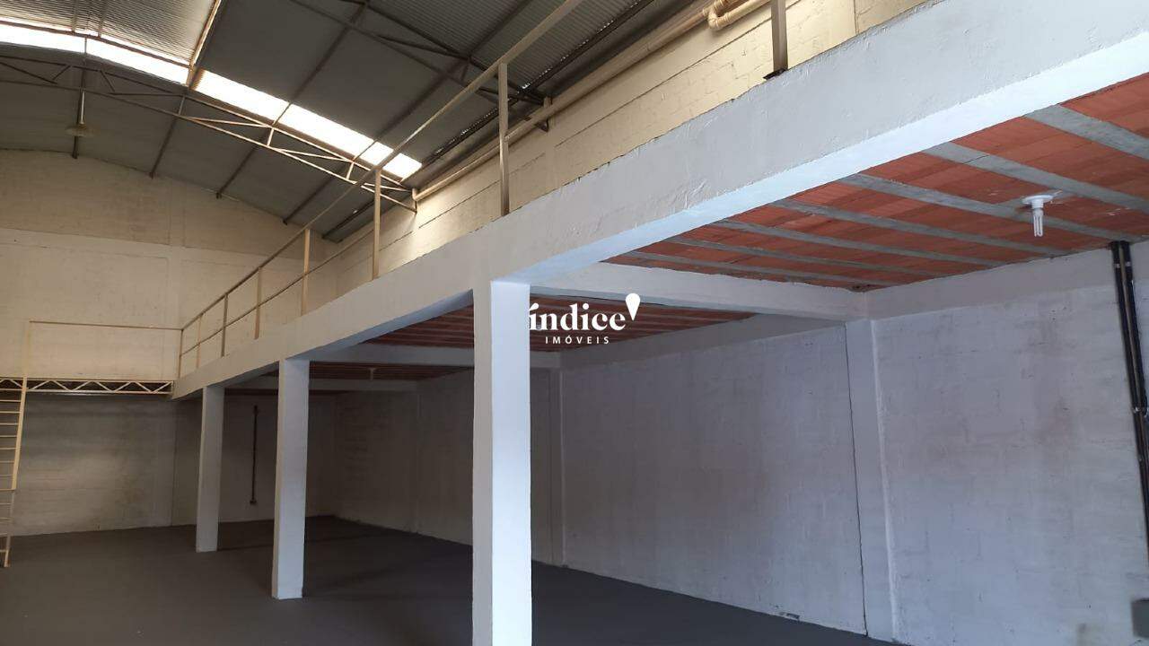 Salão Comercial para para aluguel no Recreio Anhangüera na cidade de Ribeirão Preto: 